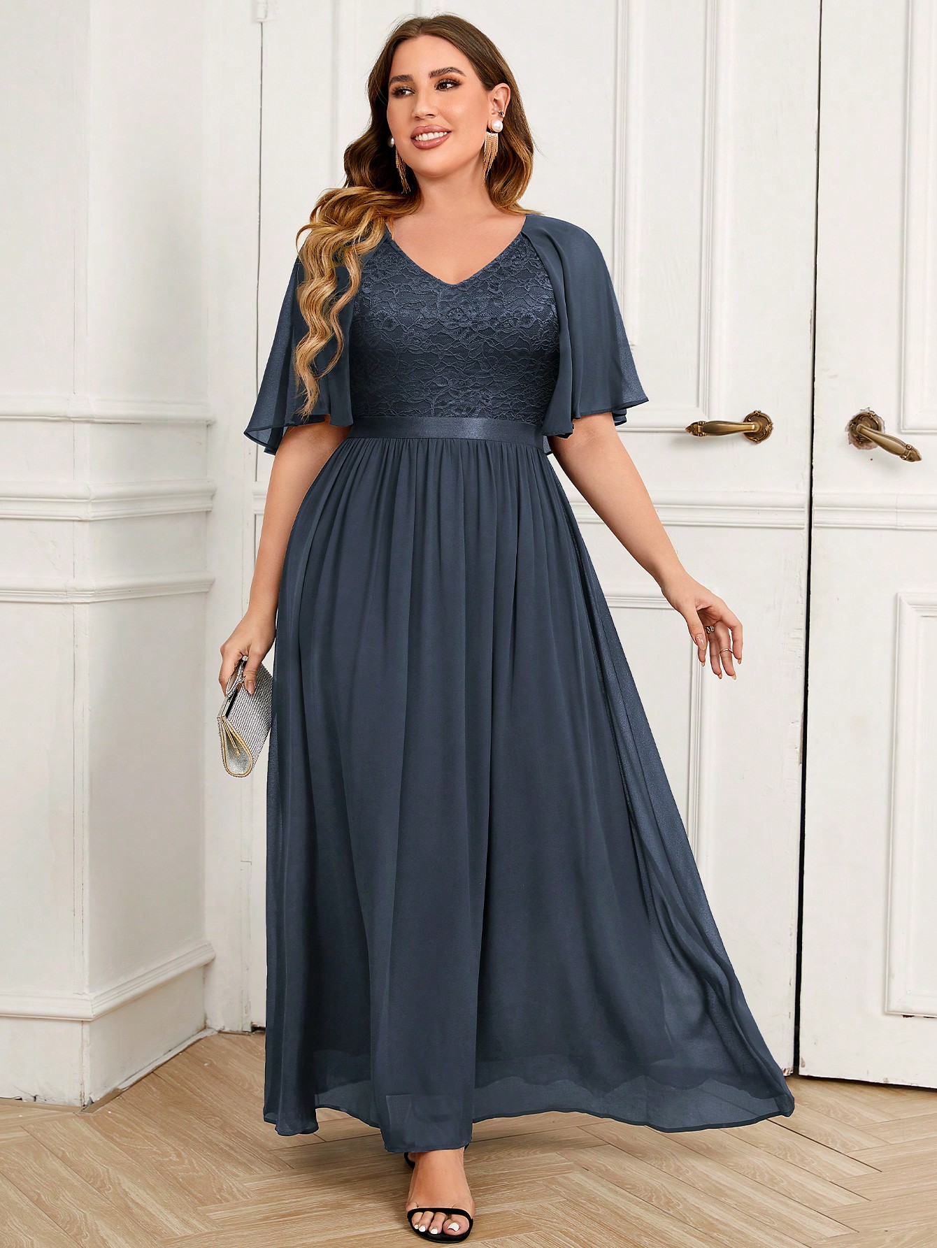 MIUSOL Plus Contrast Lace Butterfly Sleeve Chiffon Formal Dress | SHEIN UK