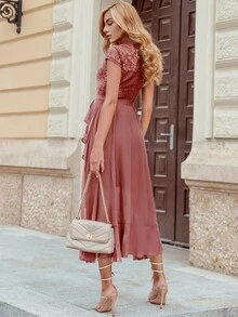 MIUSOL Floral Lace Ruffle Neck Chiffon Maxi Dress, Suitable For Formal Parties, Semi-Formal Occasions, Elegant Dinners - Dusty Pink - View 3