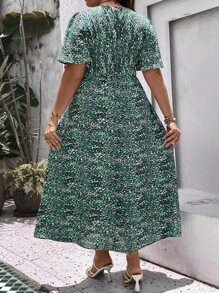 SHEIN LUNE Plus Allover Print Split Thigh Dress - Green - View 2