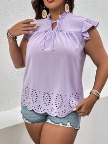 SHEIN LUNE 大碼鏤空繫帶領蝴蝶袖貝殼邊襯衫 - 淡紫色 - 查看 4