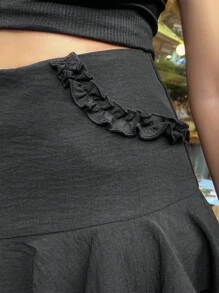 SHEIN Solid Ruffle Hem Skirt - Black - View 3