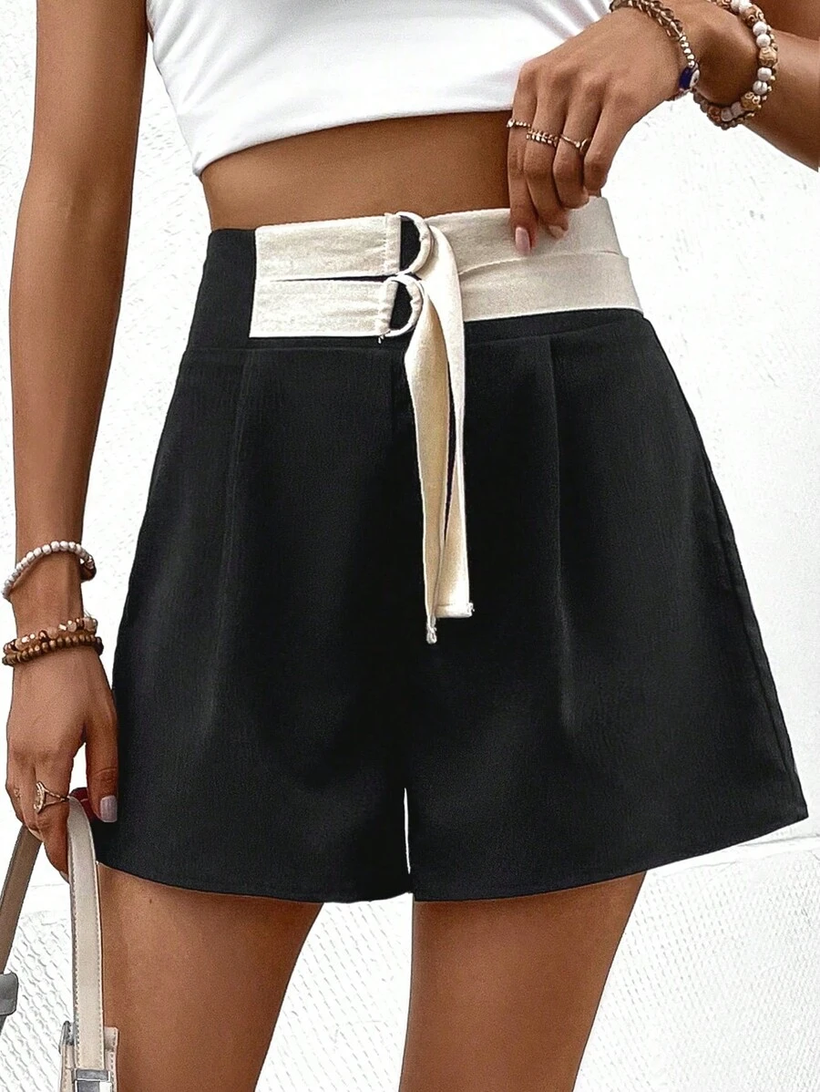 SHEIN LUNE Two Tone Fold Pleated Detail Shorts - Black - View 1