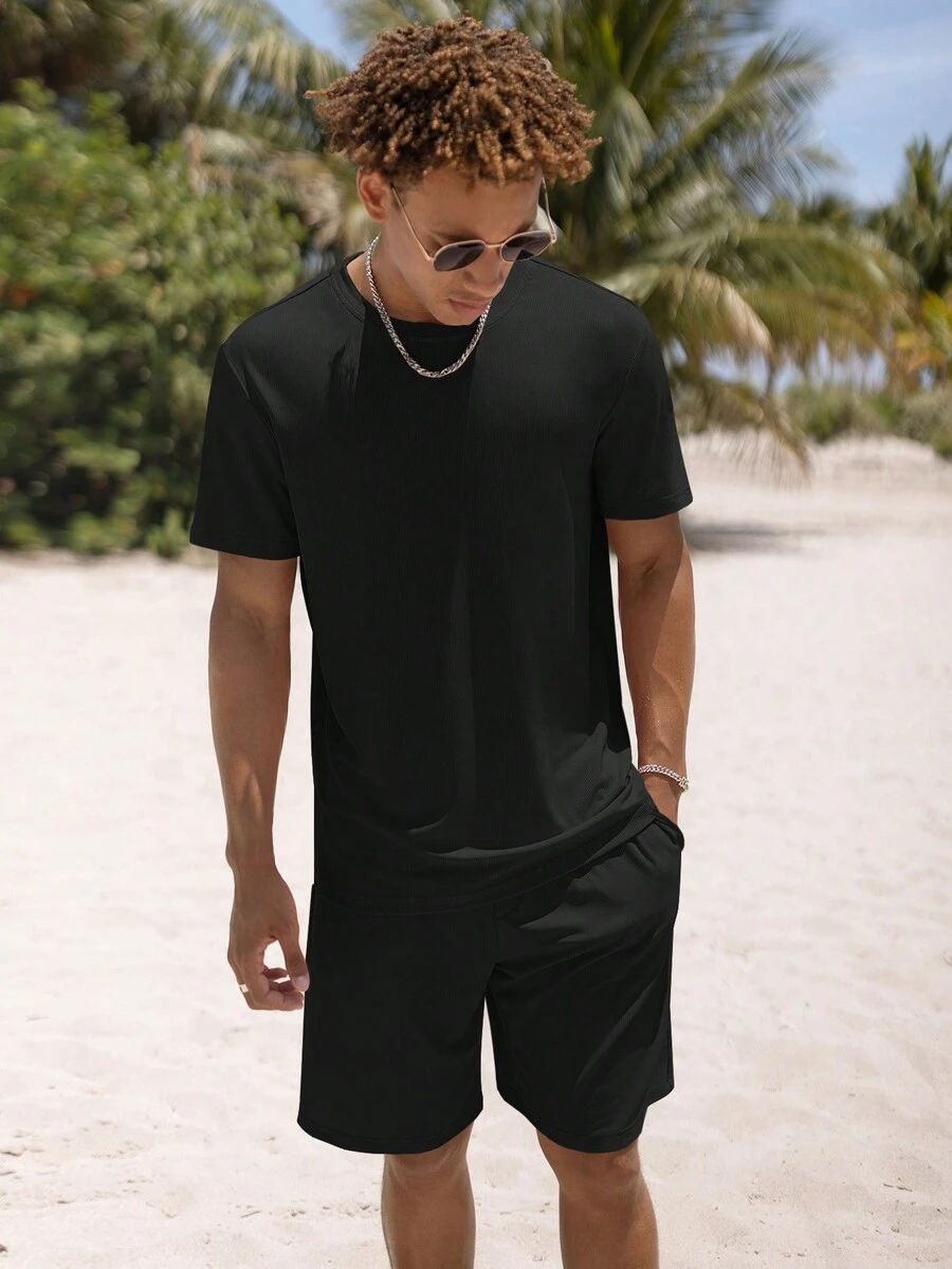 Manfinity Hypemode Men Solid Tee & Drawstring Waist Shorts - Black - View 1