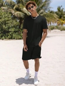 Manfinity Hypemode Men Solid Tee & Drawstring Waist Shorts - Black - View 6