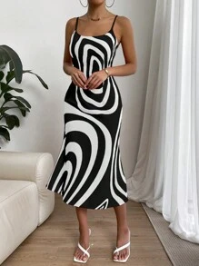 SHEIN Privé Allover Print Cami Dress - Black and White - View 6