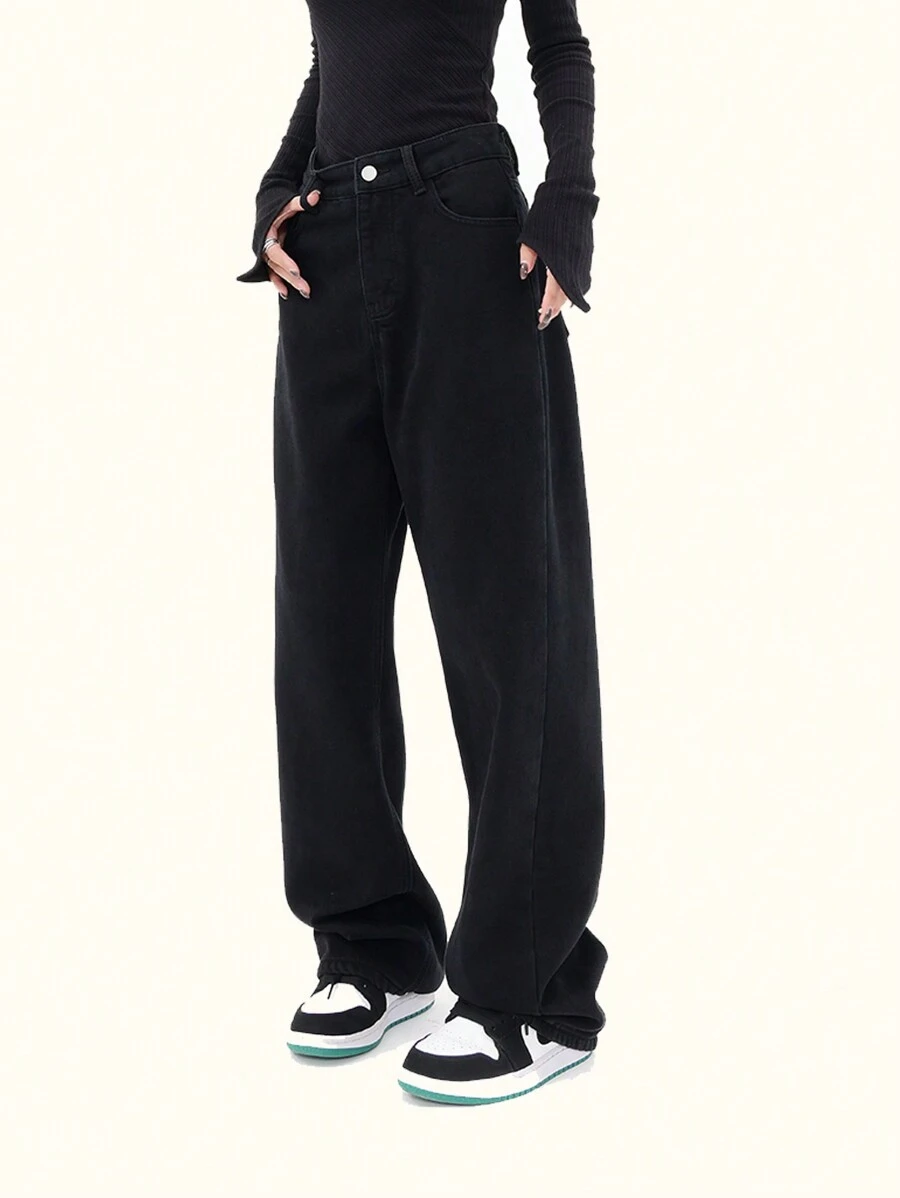 High Waist Straight Leg Jeans - Black - View 1