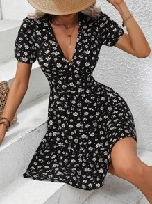 Breezaya 碎花V領連衣裙 - 黑色 - 查看 5