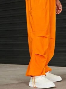 Manfinity VCAY 男士束口腰長褲，降落傘款出行必備 - 橘色 - 查看 4