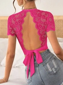 SHEIN Privé 蕾絲拼接後背繫帶短款T恤 - 玫紅色 - 查看 1