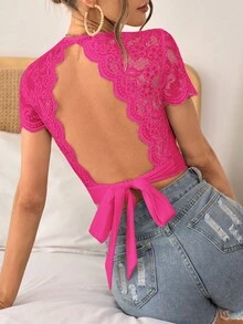 SHEIN Privé 蕾絲拼接後背繫帶短款T恤 - 玫紅色 - 查看 3