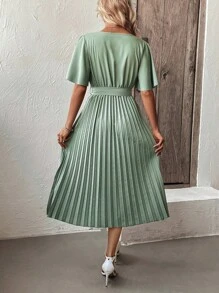 SHEIN LUNE 蝴蝶袖百褶下擺繫腰帶連衣裙 - 綠色 - 查看 2