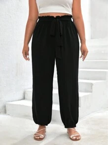 SHEIN Frenchy Quần Plus Size Thắt lưng Quần paper-bag màu trơn Giải trí - màu đen - Xem 3