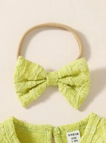 SHEIN Newborn Baby Girl Ruffle Trim Keyhole Back Romper & Headband - Olive Green - View 4