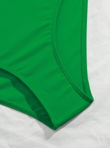 Twist Cut Out One Piece Swimsuit,Summer Beach - Green - View 4