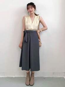 DAZY Solid V Neck Sleeveless Blouse Going Out Tops - Beige - View 8