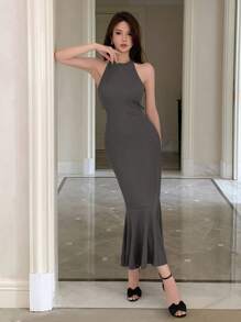 DAZY 素色魚尾裙下擺掛脖連衣裙 - 深灰色 - 查看 1