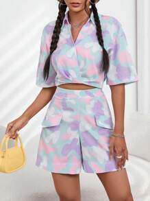 SHEIN EZwear 迷彩印花落肩袖短款襯衫和翻蓋細節短褲 - 彩色 - 查看 5