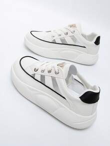 女士前綁帶板鞋,運動戶外休閒鞋 - 白色 - 查看 3