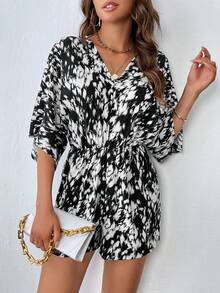 SHEIN Privé Allover Print Batwing Sleeve Romper - Black and White - View 4
