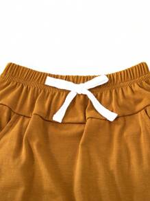 SHEIN Bebé niño Shorts con camiseta con estampado de letra - Multicolor - Ver 6