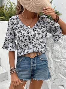 SHEIN VCAY 碎花喇叭袖襯衫 - 黑與白 - 查看 4