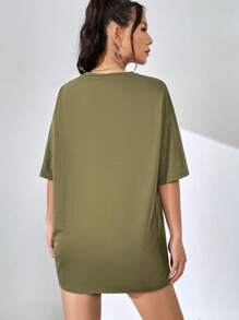 SHEIN EZwear 龍和字母圖案落肩袖超大號T恤 - 軍綠色 - 查看 2