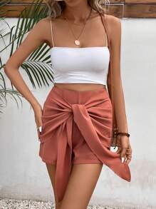 SHEIN Frenchy 素色前打結短褲 - 紅木色 - 查看 1