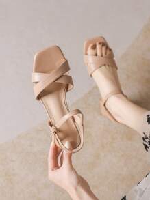 女士交叉粗跟涼鞋,優雅夏天踝帶平底涼鞋 - 卡其色 - 查看 1