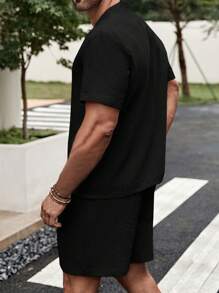 Manfinity RSRT Men Solid V Neck Top & Shorts - Black - View 2