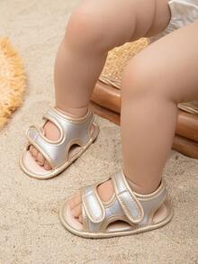 女婴夏季双色钩环扣露跟平底凉鞋 - 金色 - 查看 1