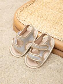 女婴夏季双色钩环扣露跟平底凉鞋 - 金色 - 查看 5