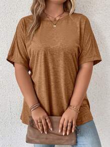 SHEIN LUNE 大碼蝙蝠袖口袋貼布T恤 - 卡其色 - 查看 5