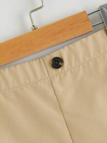 SHEIN Tween Boy Verano Nuevos Pantalones Cortos Casuales Con Botones En La Parte Delantera De Color Sólido - Caqui - Ver 3