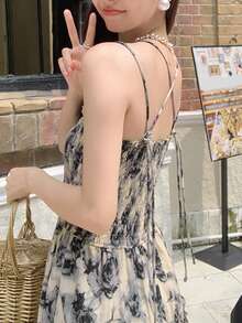 休闲花卉印花无袖收腰吊带裙