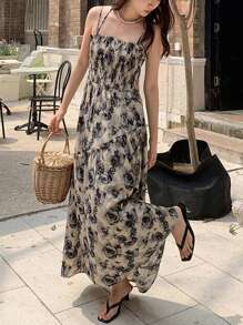 休闲花卉印花无袖收腰吊带裙