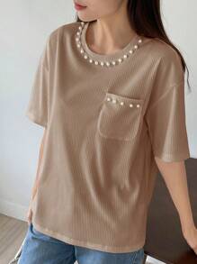 DAZY 珍珠串珠落肩T恤 - 卡其色 - 查看 3