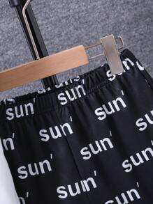 SHEIN Bộ dành cho nam tuổi teen Đồ họa Lá thư Giải trí - Đen và trắng - Xem 4