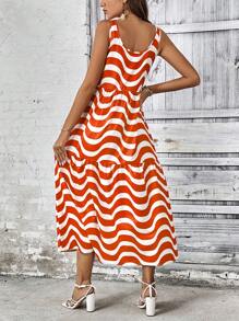 SHEIN Unity Vestido tank con estampado de rayas de onda bajo con fruncido - Multicolor - Ver 2