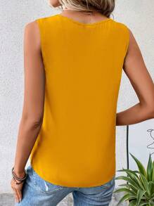 SHEIN LUNE 素色V領無袖襯衫 - 黃色 - 查看 2