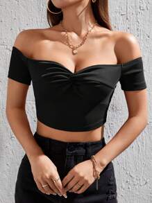 SHEIN PETITE 一字肩前扭結短款T恤 - 黑色 - 查看 4