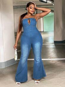 SHEIN SXY 大碼前鏤空喇叭抹胸牛仔連身褲 - 中等水洗藍 - 查看 2