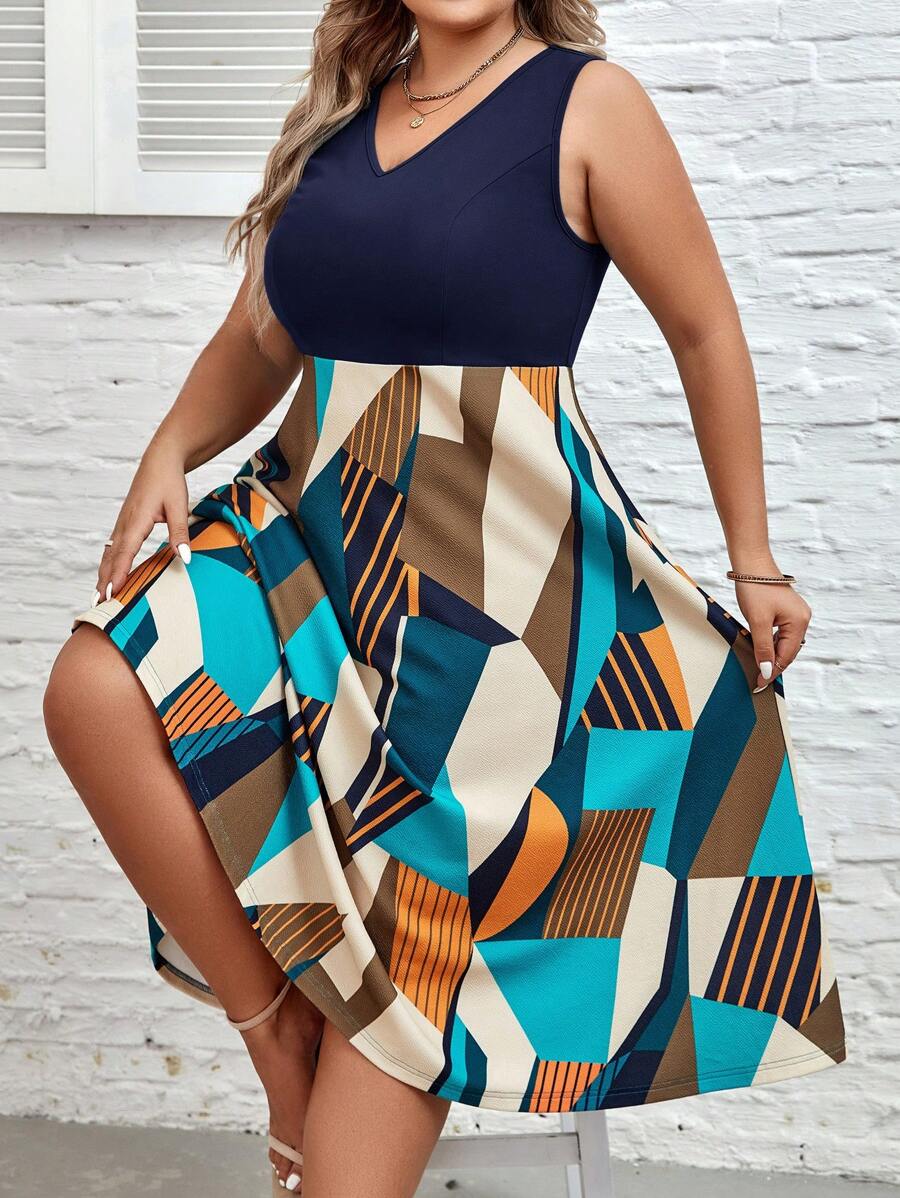 SHEIN LUNE 大碼條紋和幾何圖案連衣裙 - 藏蓝色 - 查看 1