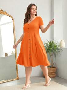 SHEIN Clasi Đầm Plus Size Nút phía trước màu trơn Giải trí - trái cam - Xem 3