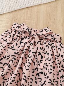 SHEIN ragazza giovane con bordo a volant Maglietta & con stampa grafica fiocco frontale Gonne & Cappello