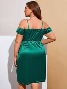 SHEIN Belle Đầm Plus Size Bất đối xứng Xù Trọn gói màu trơn Thanh lịch - màu xanh lá - Xem 2