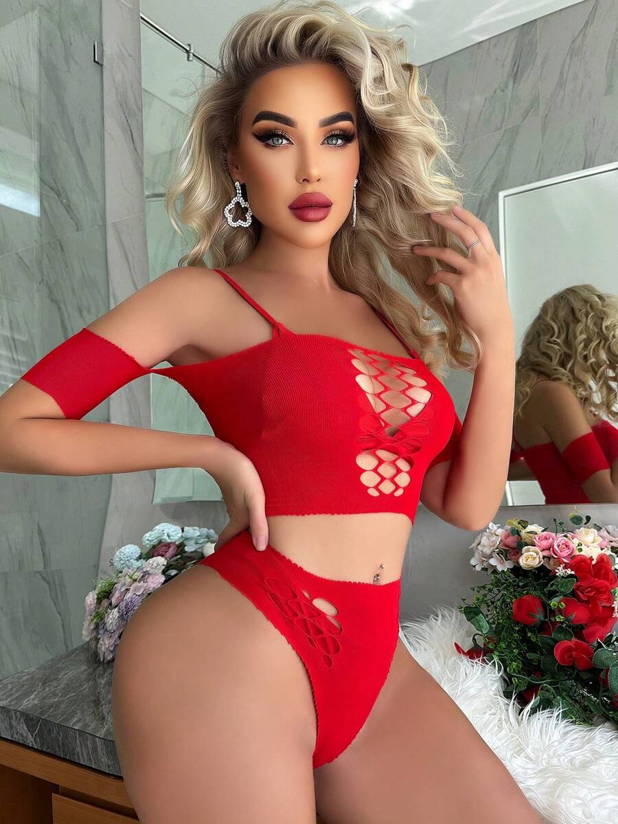 Classic Sexy 鏤空漁網拼接內衣套裝 - 紅色 - 查看 1