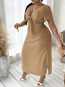 SHEIN SXY 大碼前繫帶鏤空高衩洋裝 - 棕色 - 查看 3