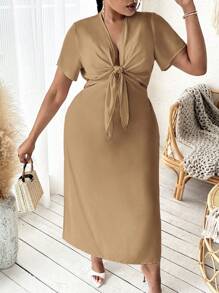 SHEIN SXY 大碼前繫帶鏤空高衩洋裝 - 棕色 - 查看 4