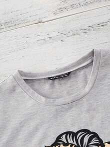 SHEIN LUNE Áo thun Plus size Con số Lá thư Giải trí - Xám - Xem 4