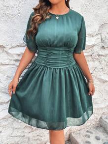 SHEIN VCAY Đầm Plus Size Xù màu trơn Giải trí - Màu xanh lá cây đậm - Xem 5